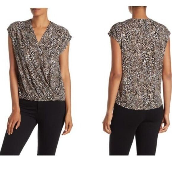 ADRIANNA PAPELL Surplice Faux Wrap Top in Leopard - S - Picture 1 of 9